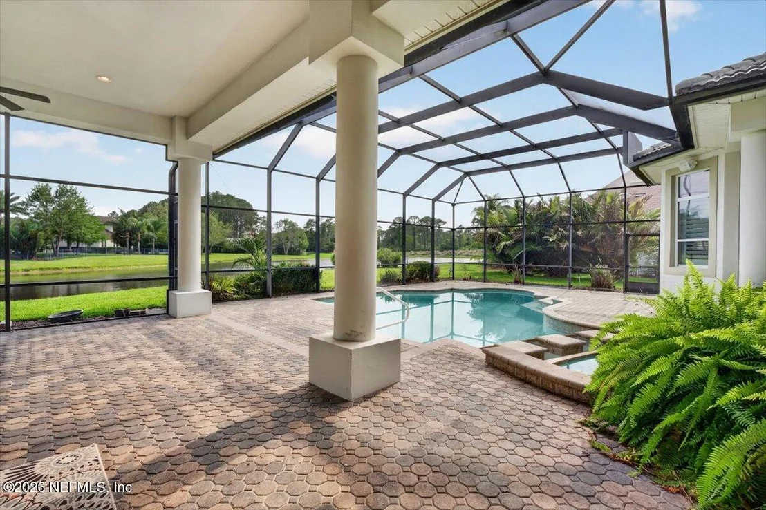Photo of 161 N RIVER Drive