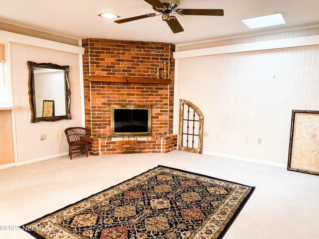 Photo of 1403 RANDALL Street
