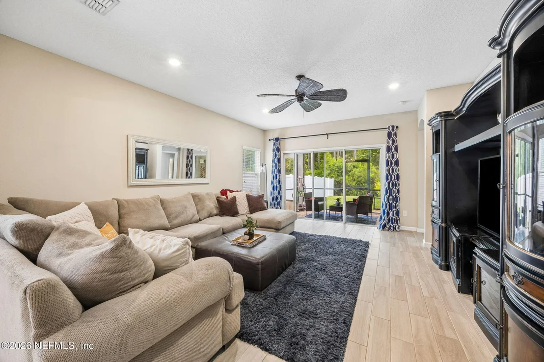 Photo of 249 OTERO Point