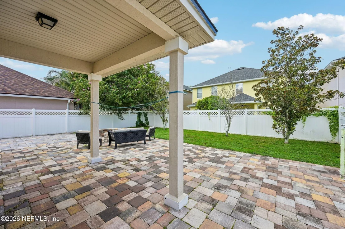 Photo of 558 ROSERUSH Lane