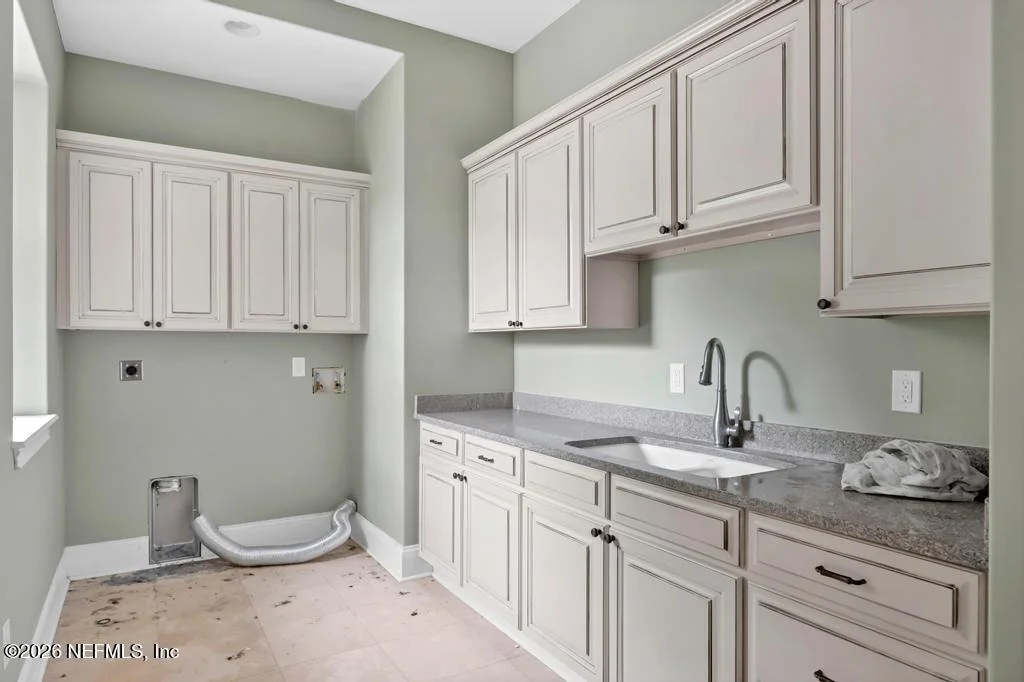 Photo of 164 N RIVER Drive
