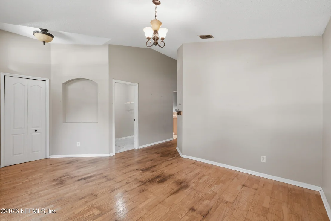 Photo of 917 BUTTERCUP Drive