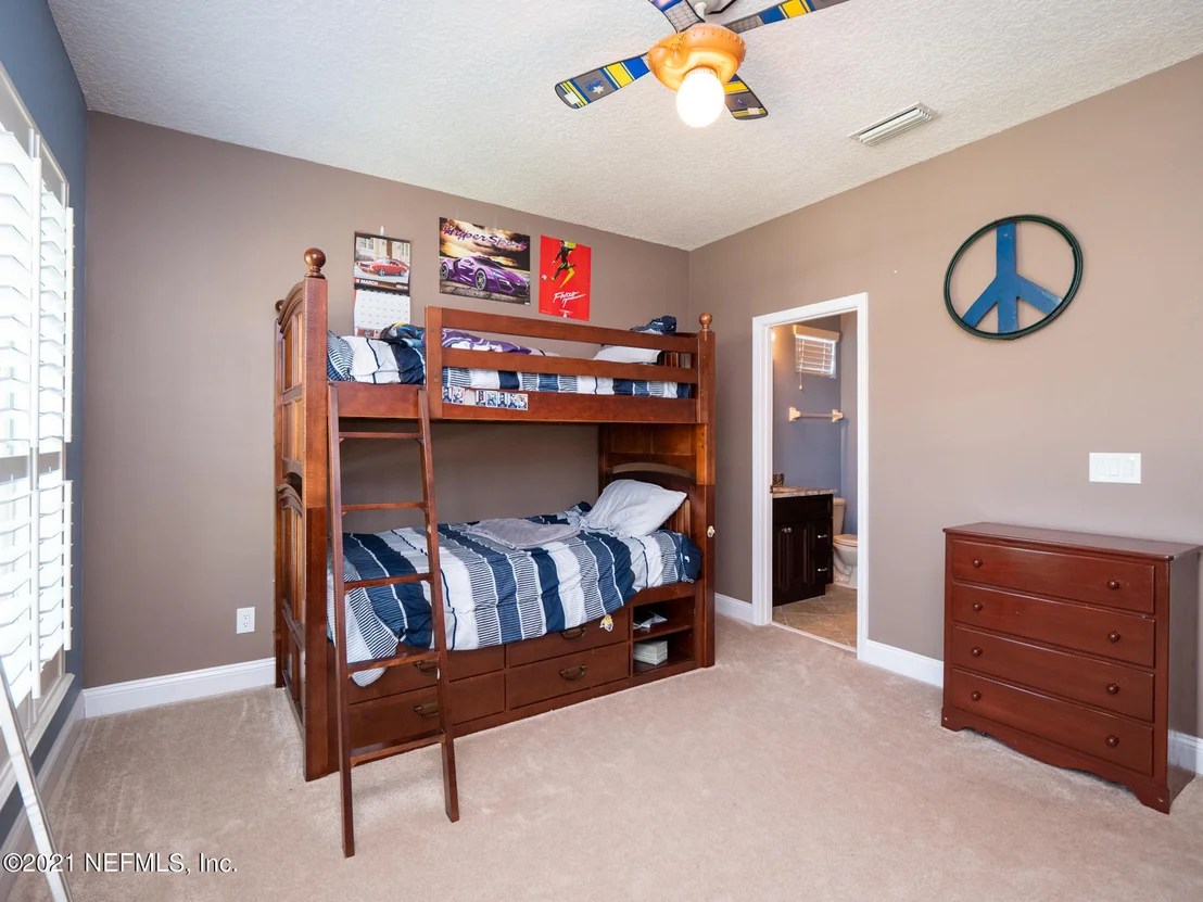 Photo of 349 SUMMERSET Drive