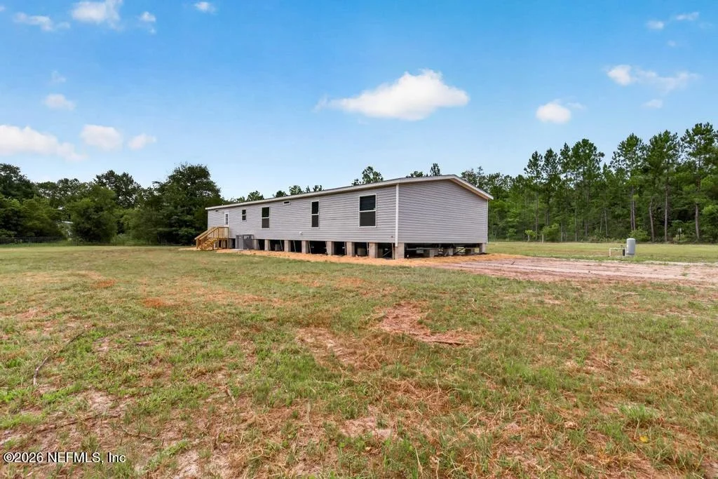 Photo of 28122 TRINITY Lane