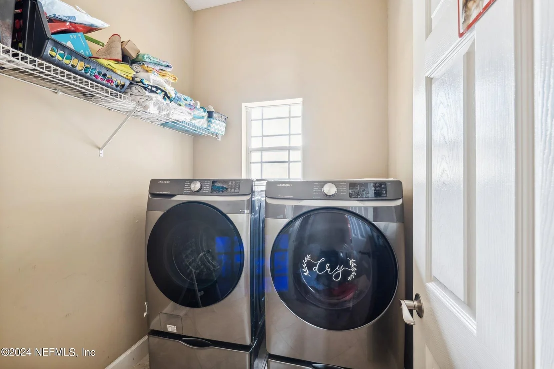 Photo of 4007 EAGLE LANDING Parkway