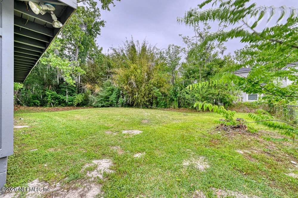 Photo of 1339 ELLIS Road