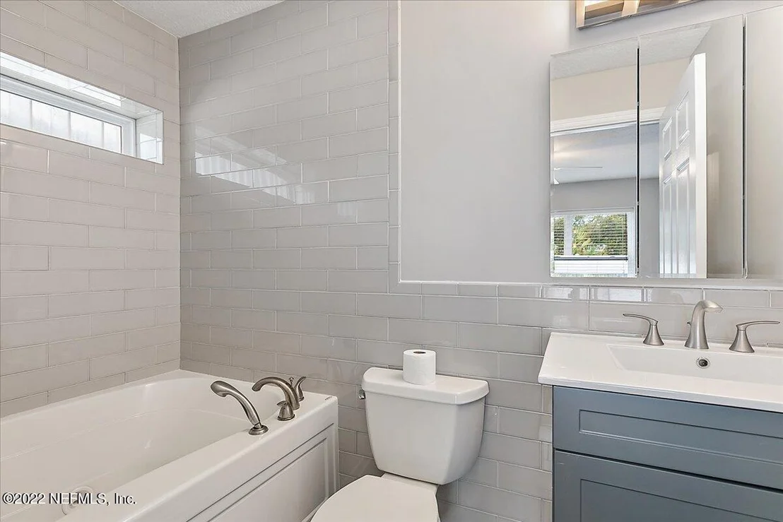 Photo of 162 STEWART Street