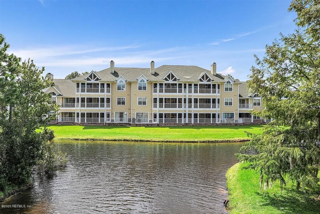 Photo of Unit 1334 at 355 N SHORE Circle