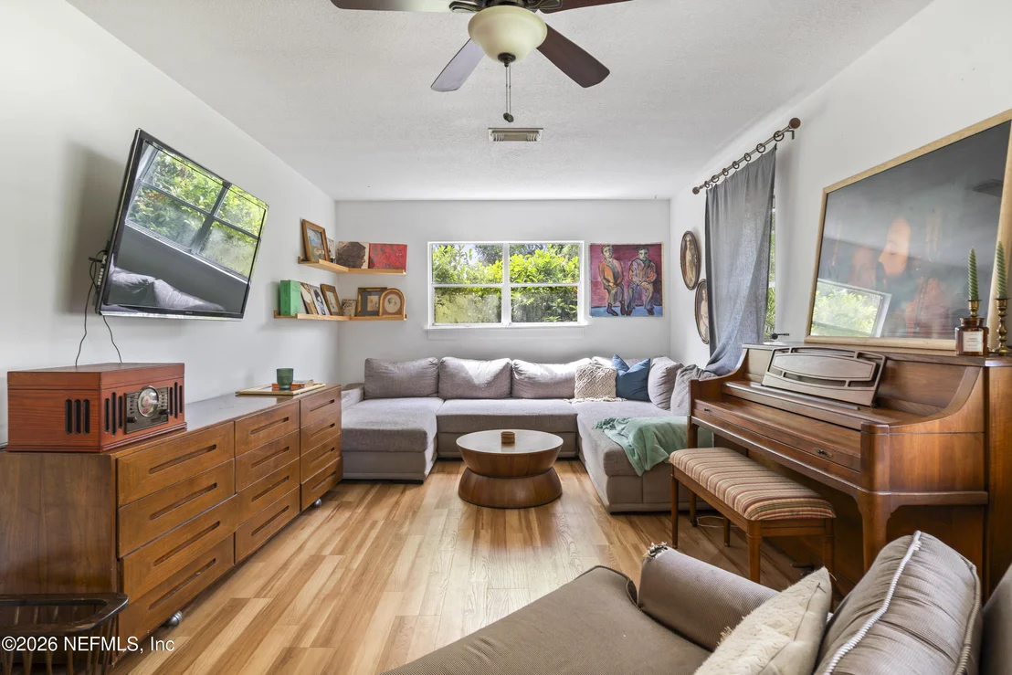 Photo of 6460 OLD DIXIE Drive
