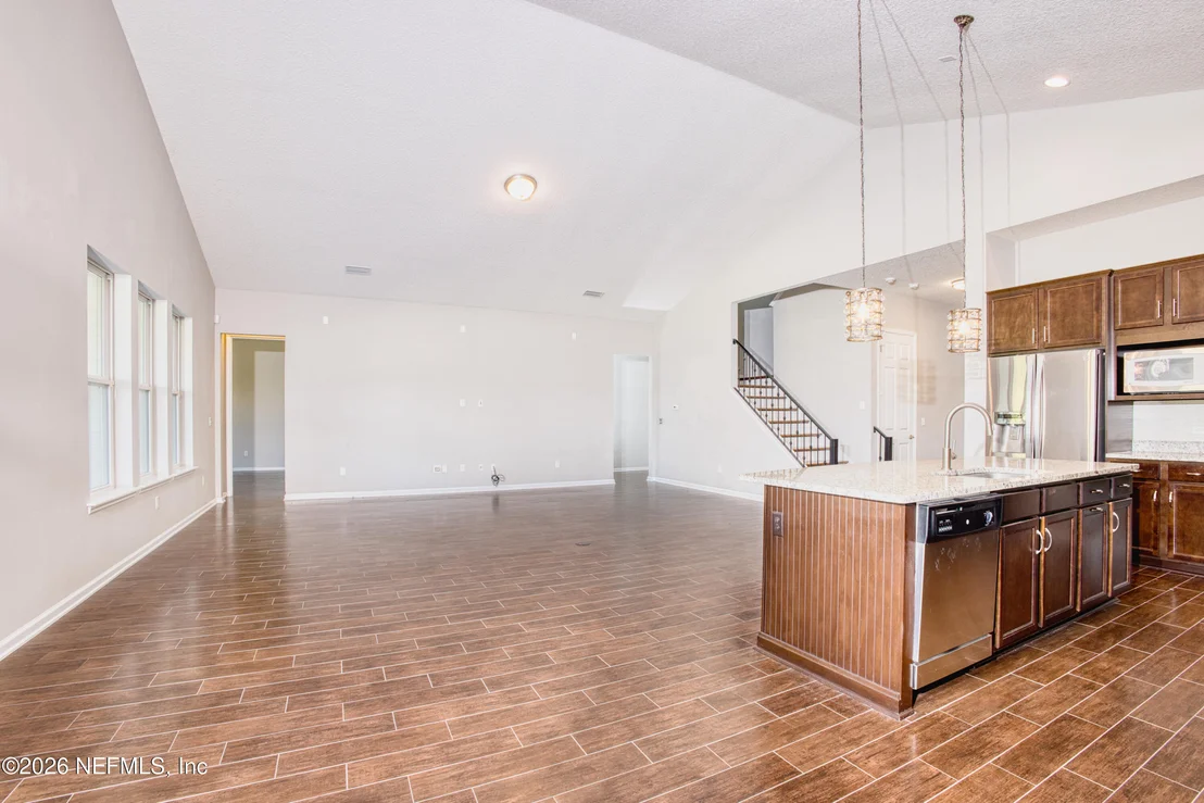 Photo of 3800 CROSSVIEW Drive