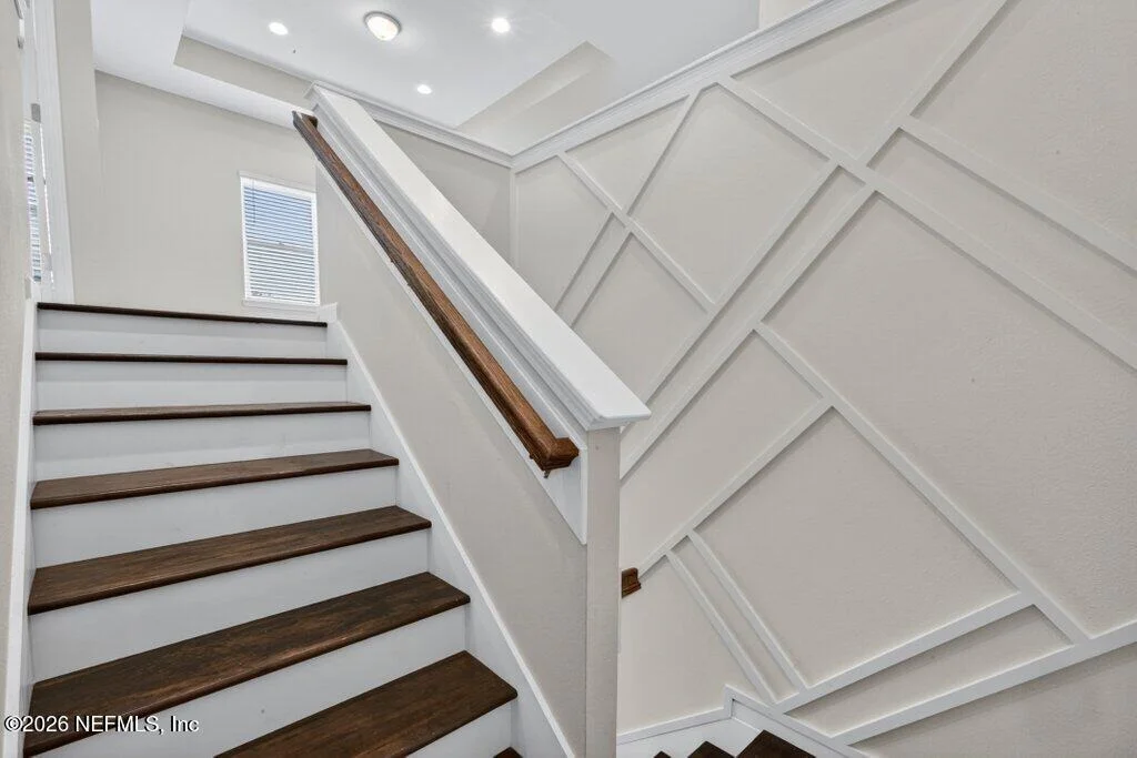 Photo of 21 YARDLEY Court