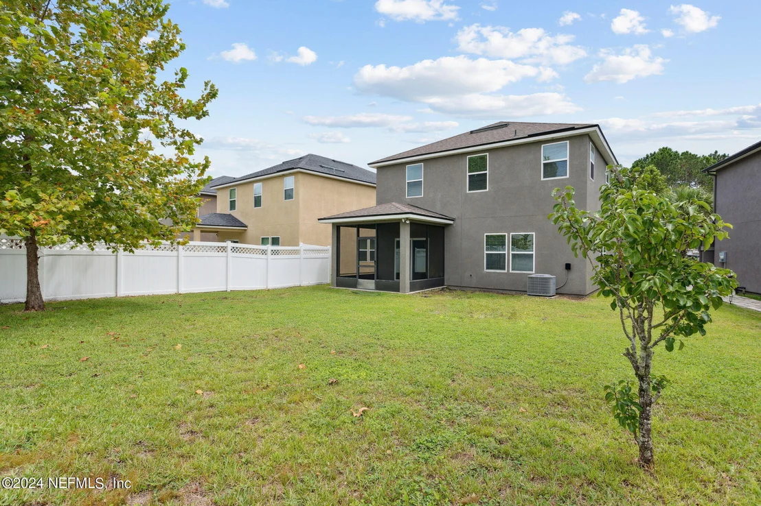Photo of 597 DRYSDALE Drive