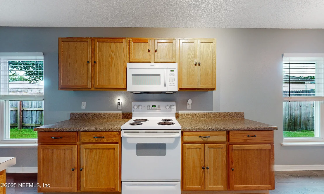 Photo of 2985 STONEGATE Lane