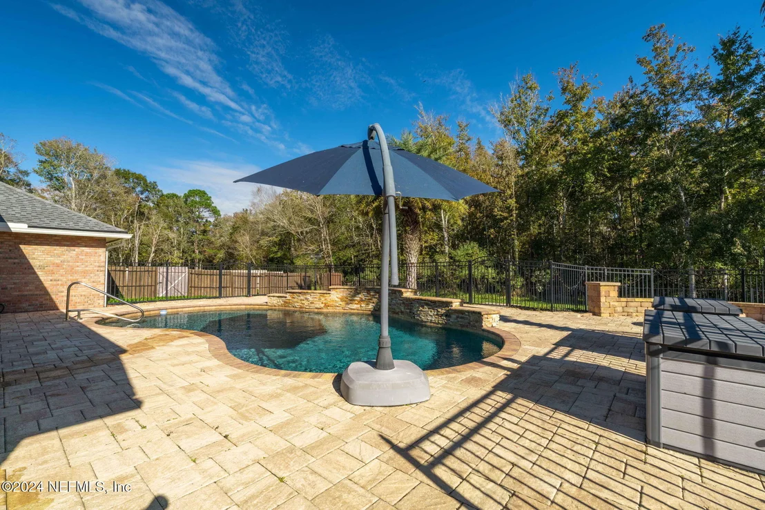 Photo of 44017 GREEN MEADOWS Lane