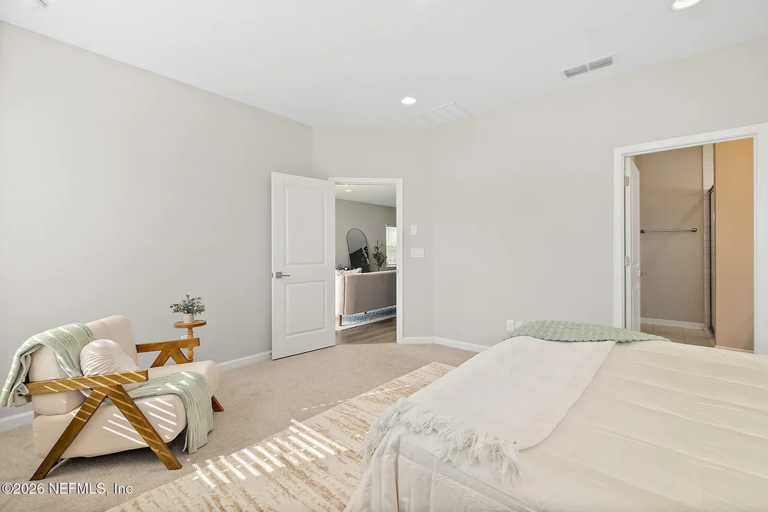 Photo of 542 SILVER LANDING Drive