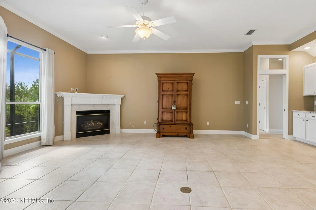 Photo of 1662 PINECREST Drive