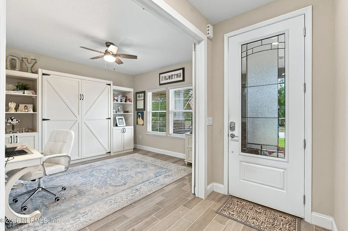 Photo of 83 BOYLSTON Court