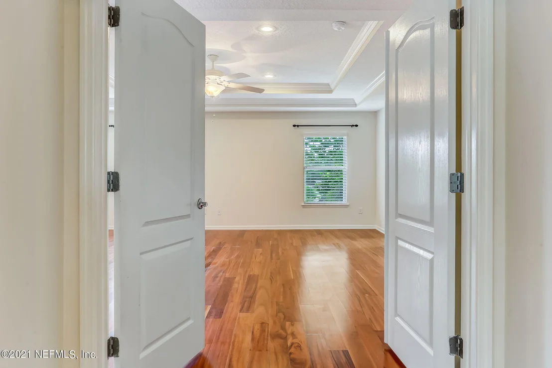 Photo of 1016 DUNSTABLE Lane