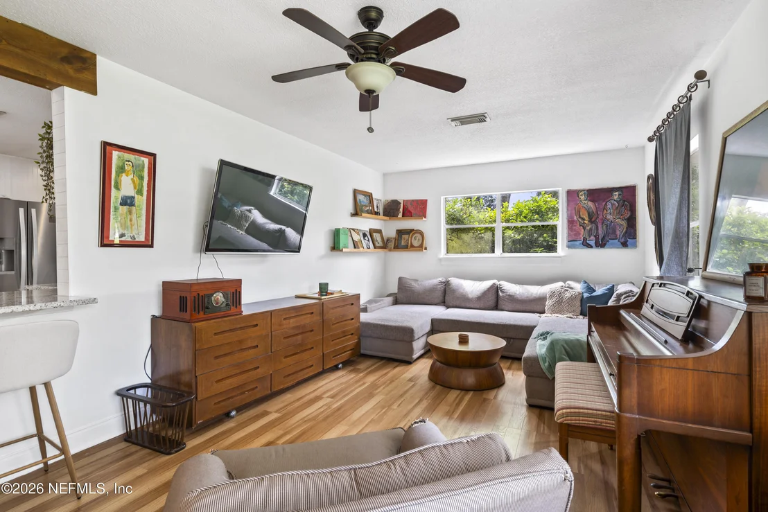 Photo of 6460 OLD DIXIE Drive