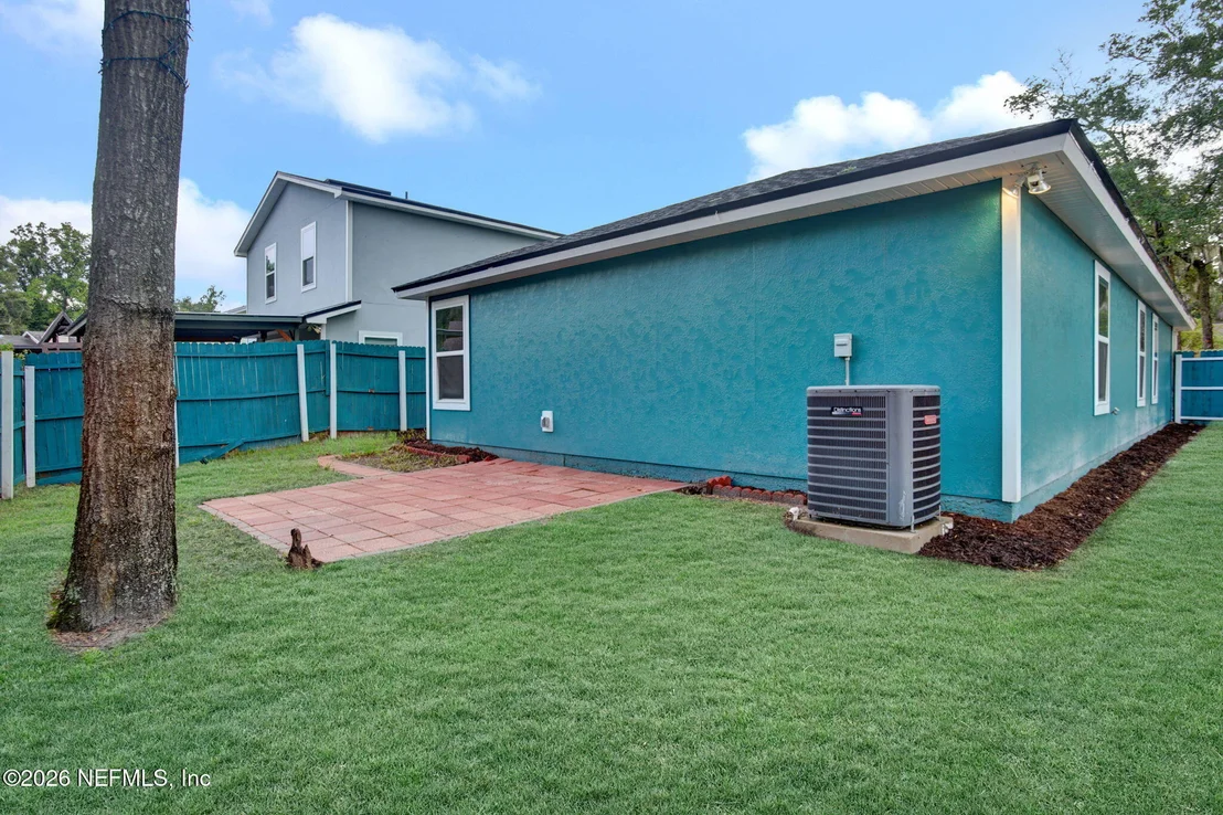 Photo of 256 AQUARIUS Circle N