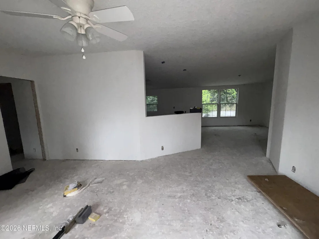 Photo of 112 DRIFTWOOD Lane