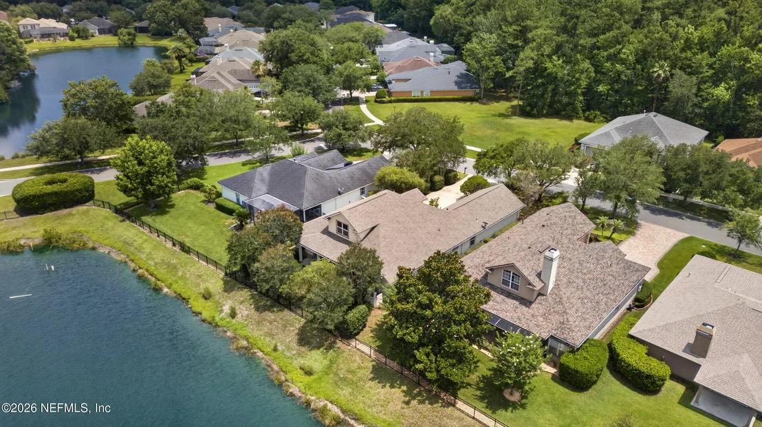 Photo of 1439 BARRINGTON Circle