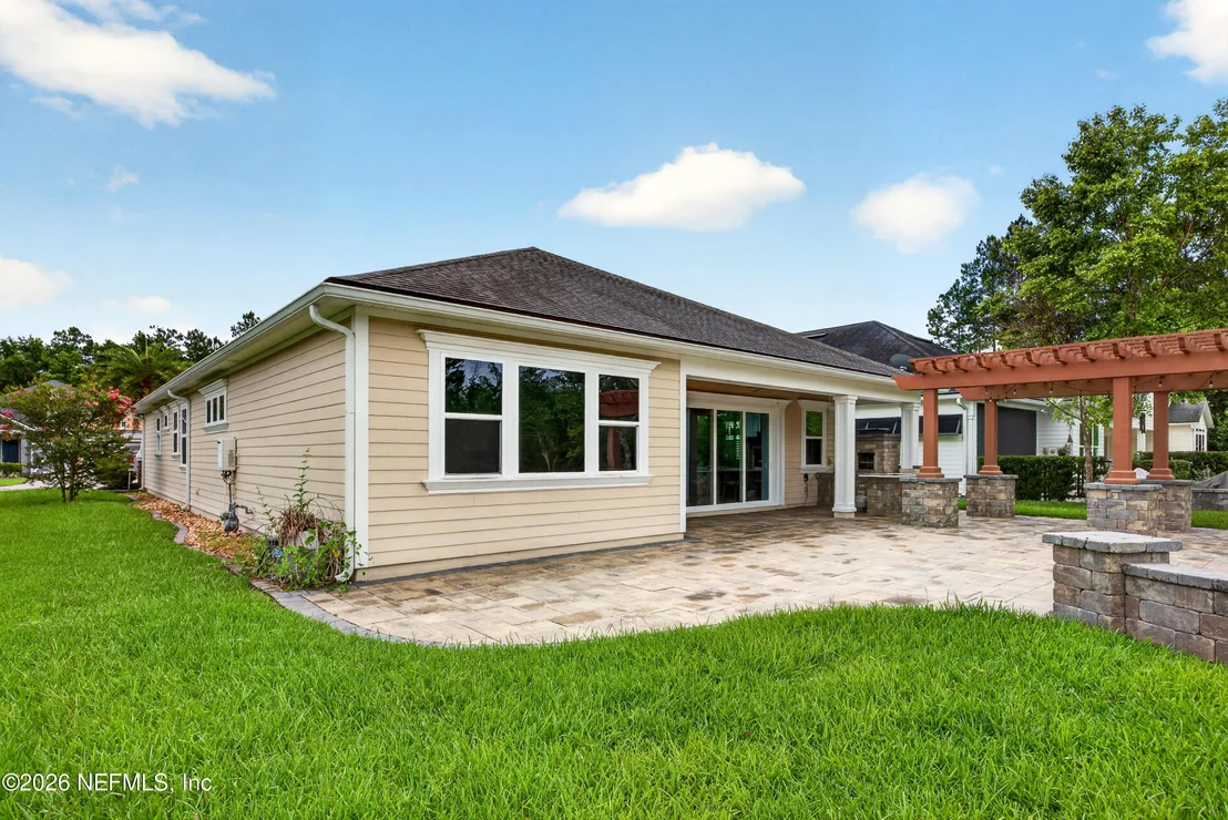 Photo of 186 FRESHWATER Drive