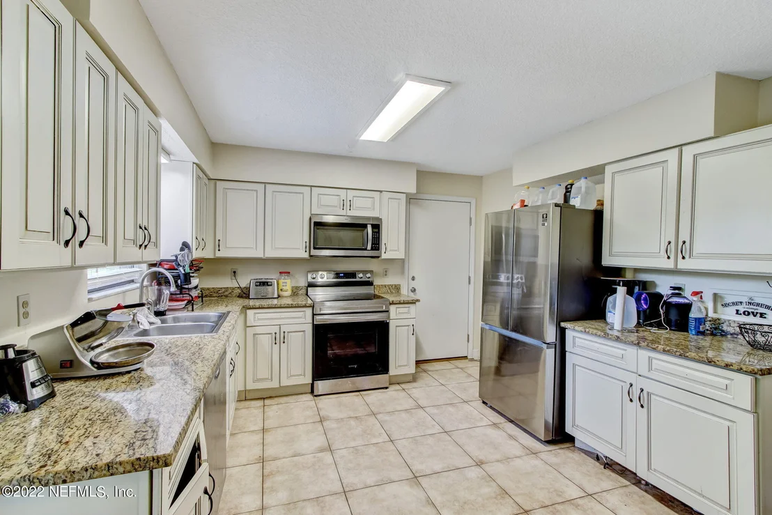 Photo of 6252 FAULKNER Circle