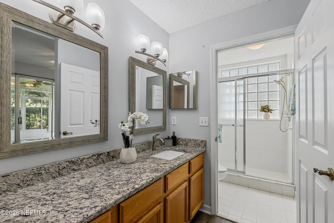 Photo of 910 PINE VALLEY Place