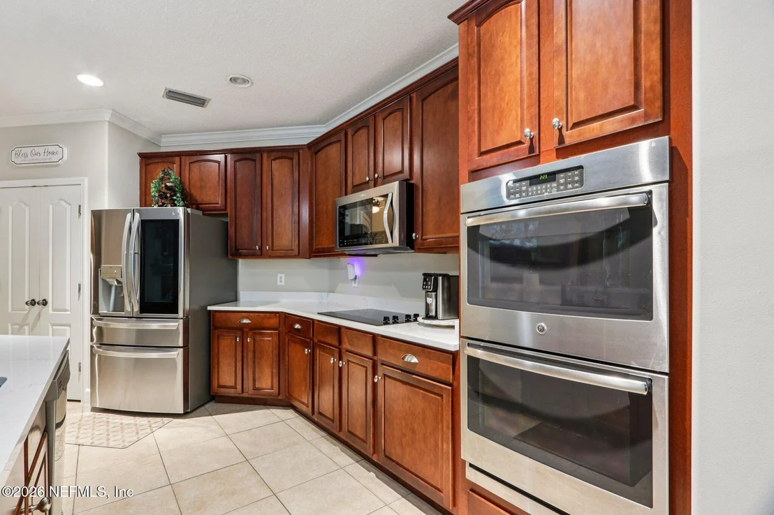 Photo of 1831 CROSS GREEN Way