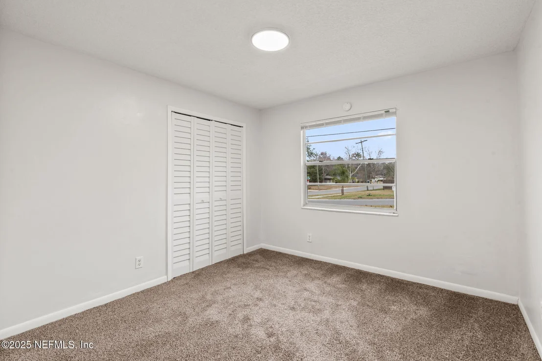 Photo of 432 NEPTUNE Road