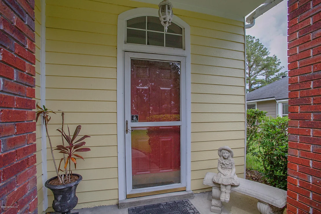 Photo of 285 CLOVER Court