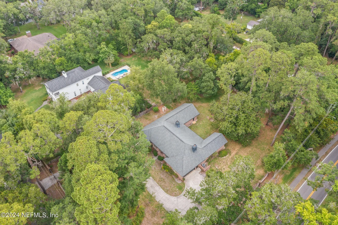 Photo of 11926 MANDARIN Road