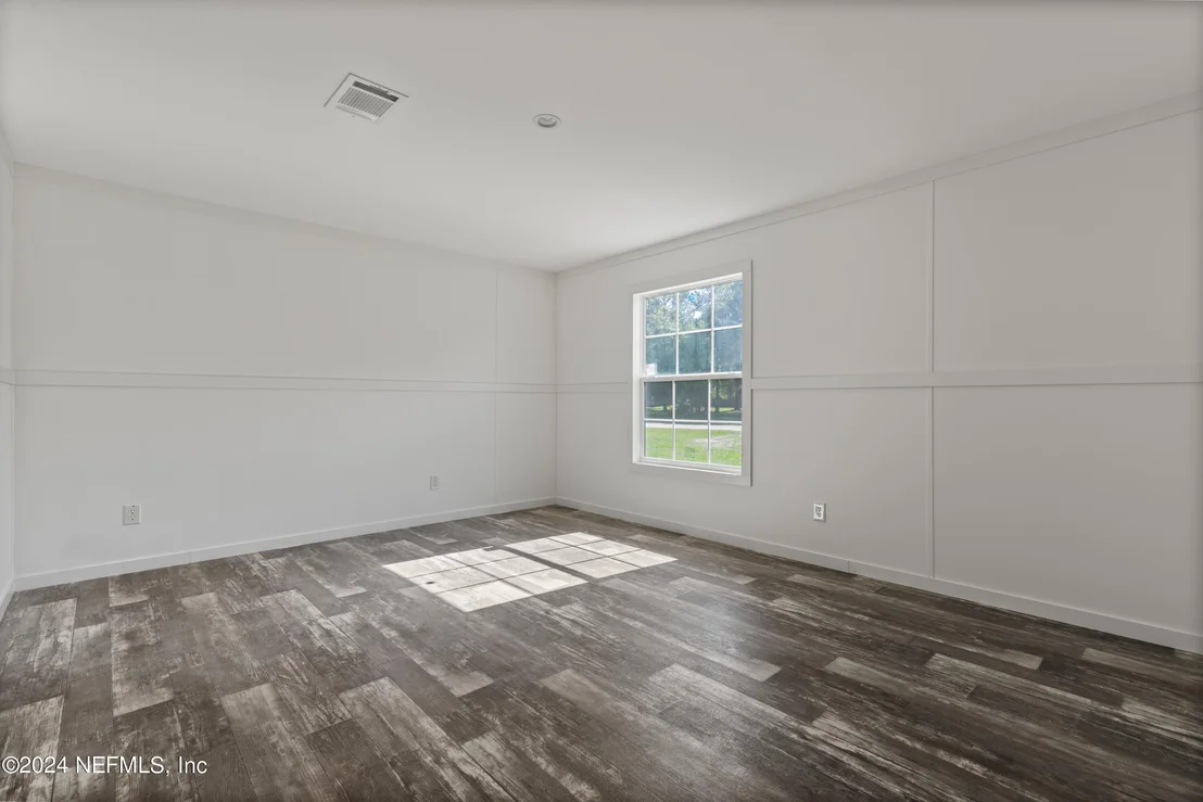 Photo of 2448 VIOLET Way