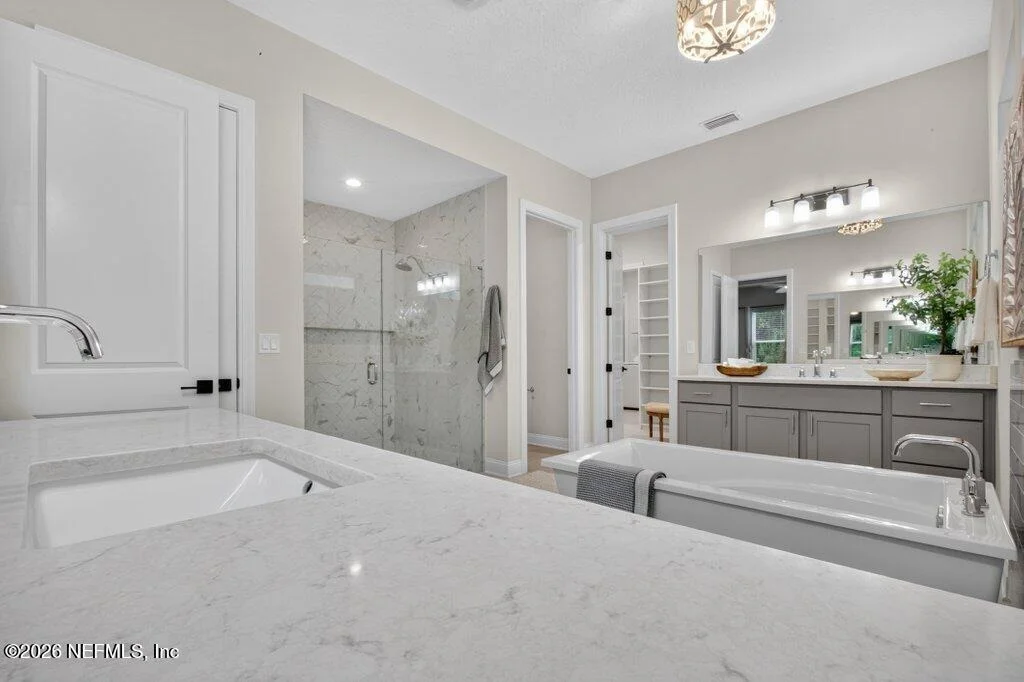 Photo of 91 GLENNEYRE Circle