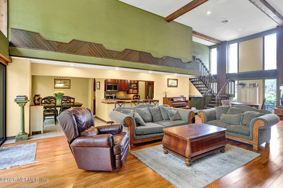Photo of 2954 RAVINES Road