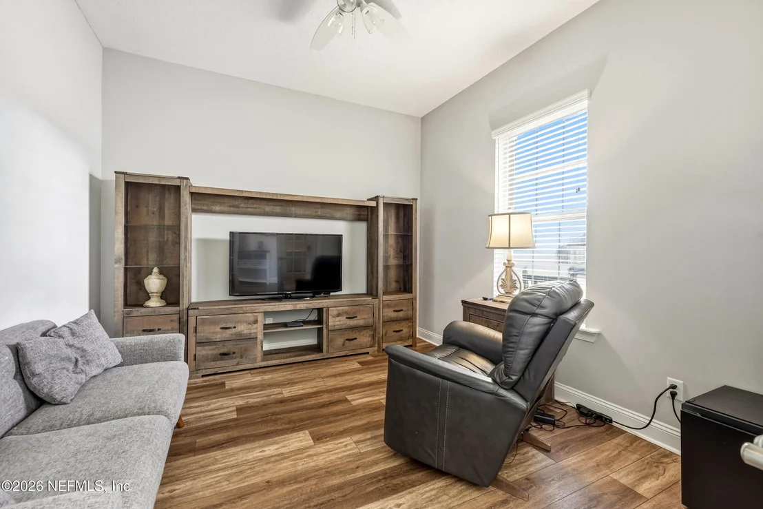 Photo of 383 PINE HAVEN Drive
