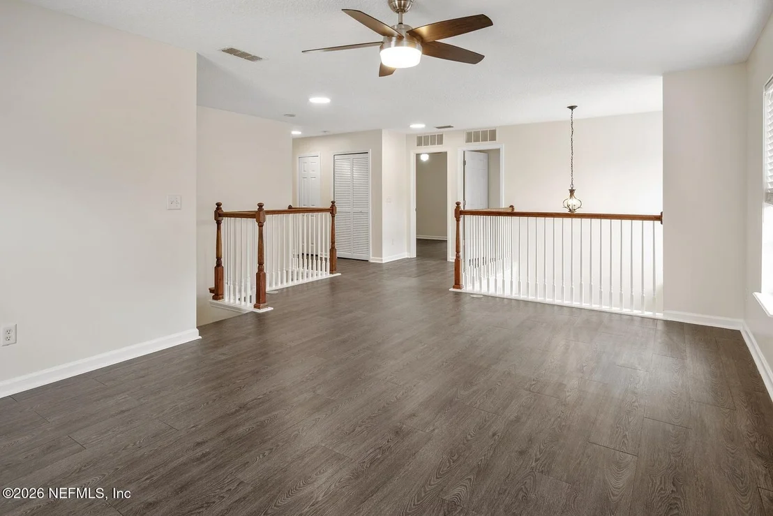 Photo of 535 ROSERUSH Lane