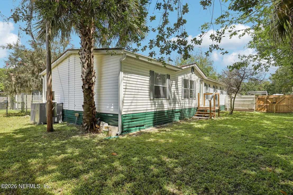 Photo of 3602 BOWDEN Circle W