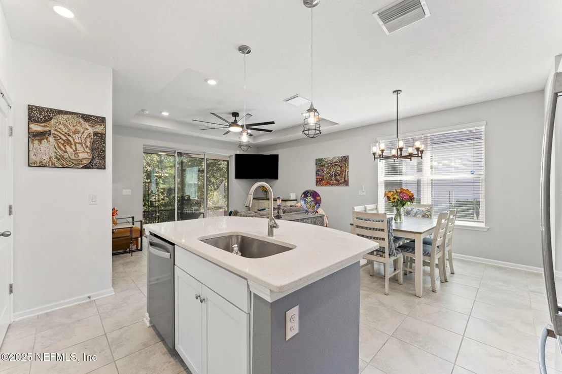 Photo of 128 MODESTO Drive