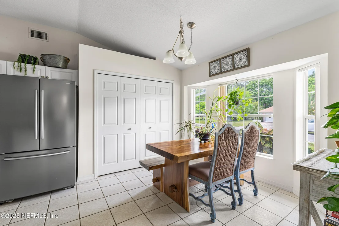 Photo of 4028 RED PINE Lane