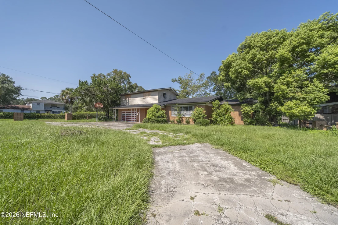 Photo of 7236 RICHARDSON Road