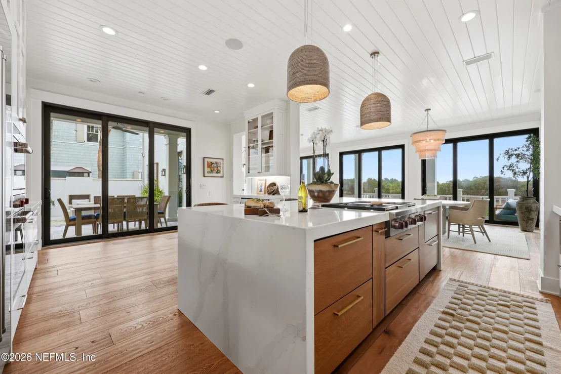 Photo of 688 OCEAN PALM Way