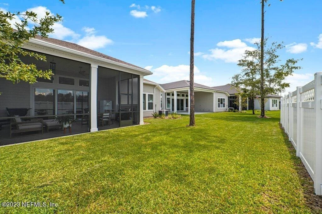 Photo of 521 COURTNEY CHASE Drive