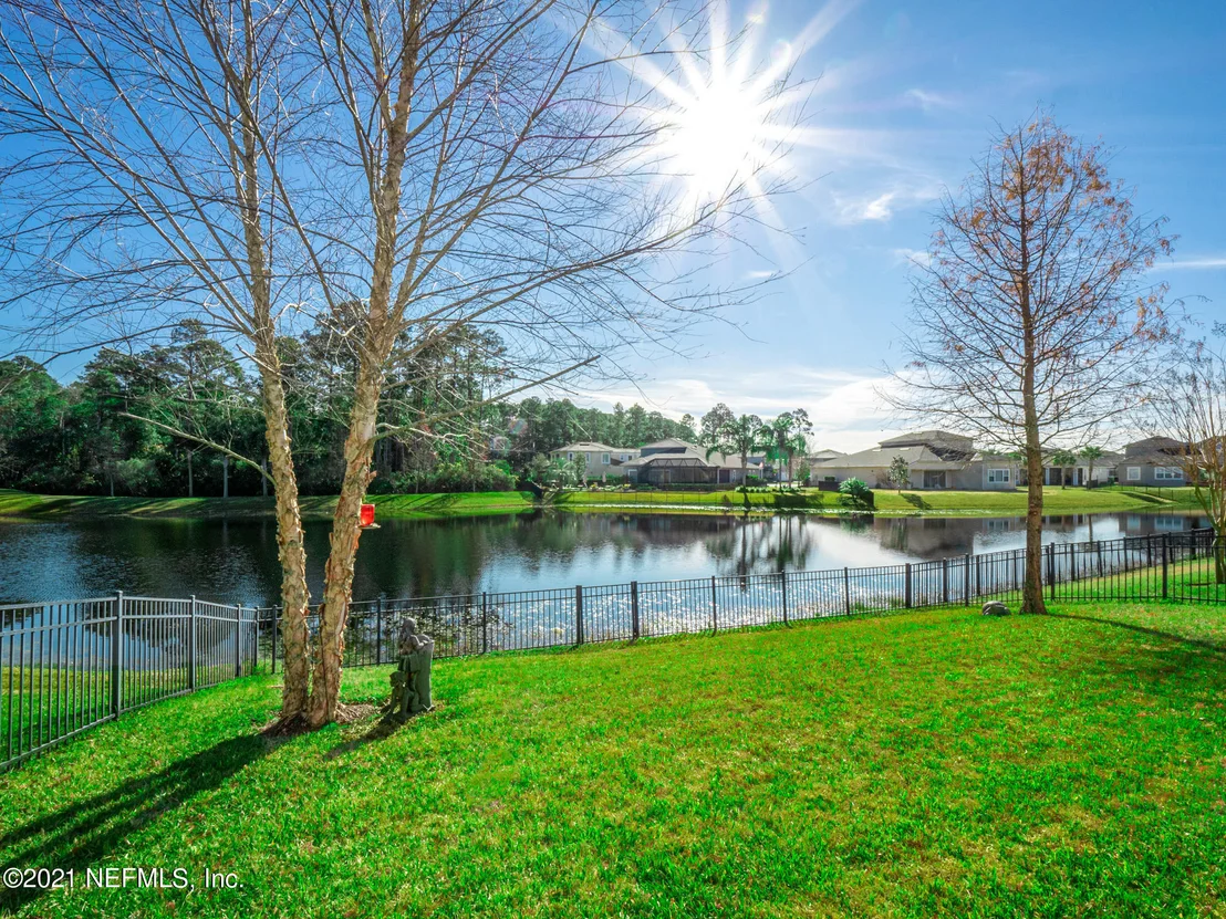 Photo of 237 GULFSTREAM Way