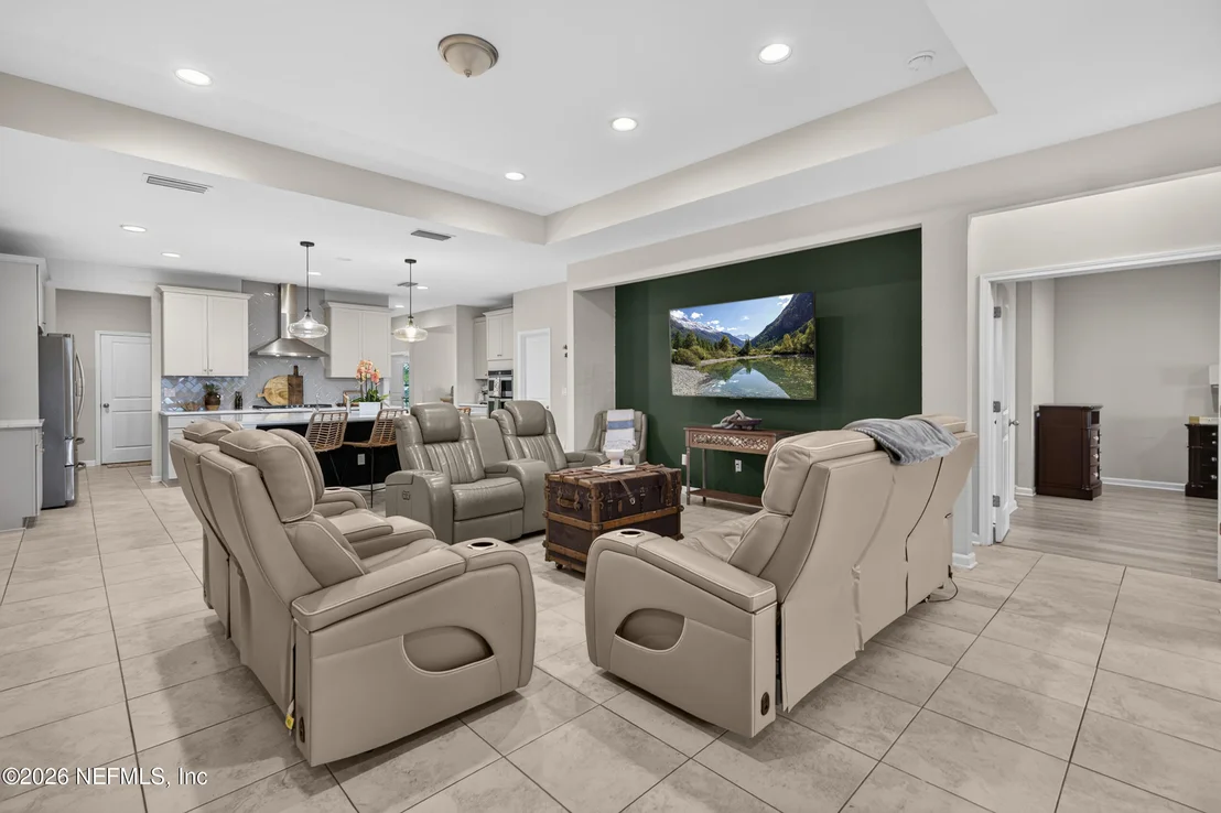 Photo of 281 MARQUESA Circle