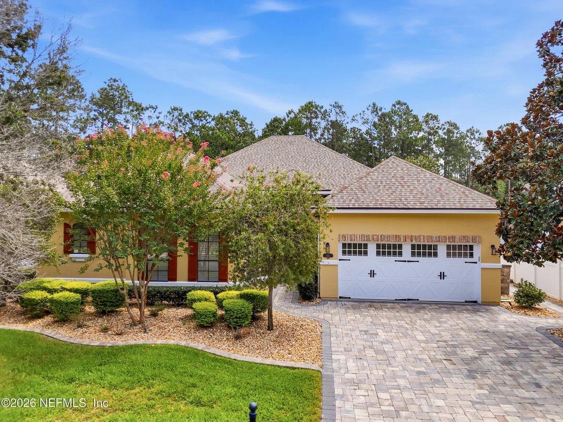 Photo of 804 STELLING Court