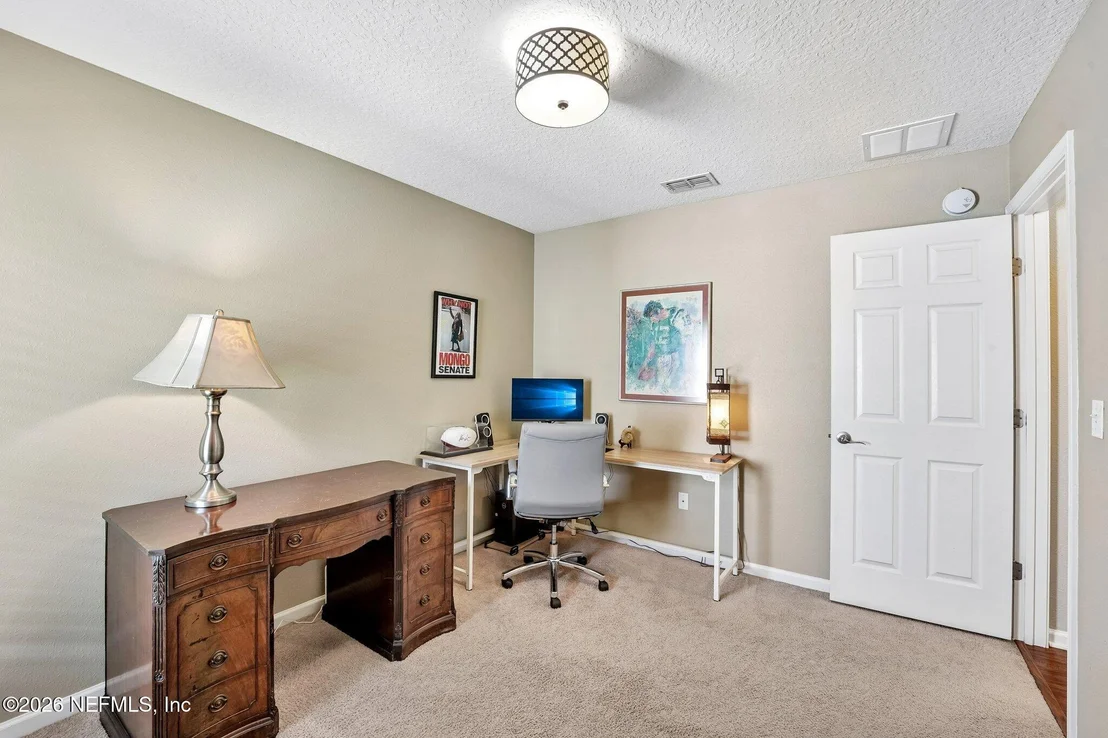Photo of 96398 COMMODORE POINT Drive