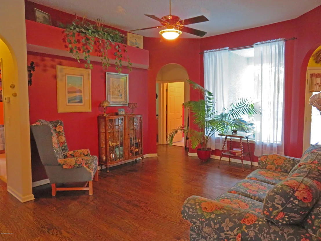 Photo of 294 EDGEWATER BRANCH Drive