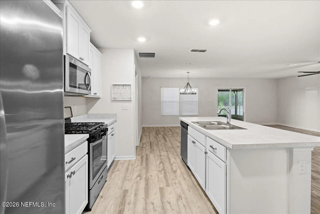 Photo of 610 GRAND RESERVE Drive